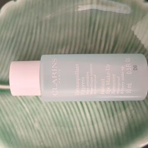 Instant Eye Makeup Remover